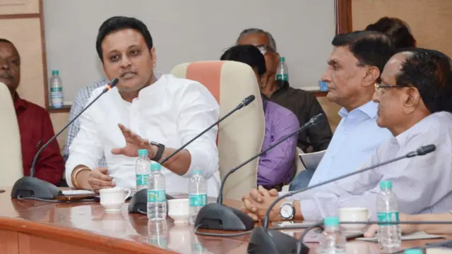 अभिषेक घोसाळकर