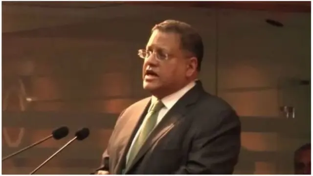 හිටපු මහබැංකු අධිපති අර්ජුන් මහේන්ද්‍රන්