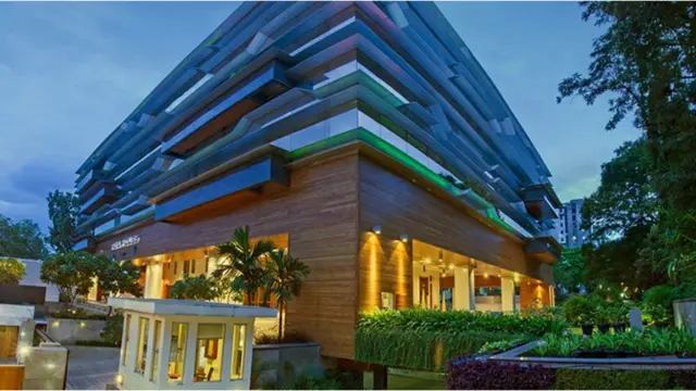 अविनाश भोसले यांचं पुण्यातील कार्यालय