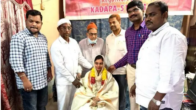 పది రూపాయల డాక్టర్ నూరి పర్వీన్