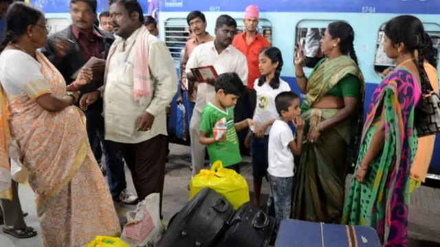 రైల్వేస్టేషన్లు