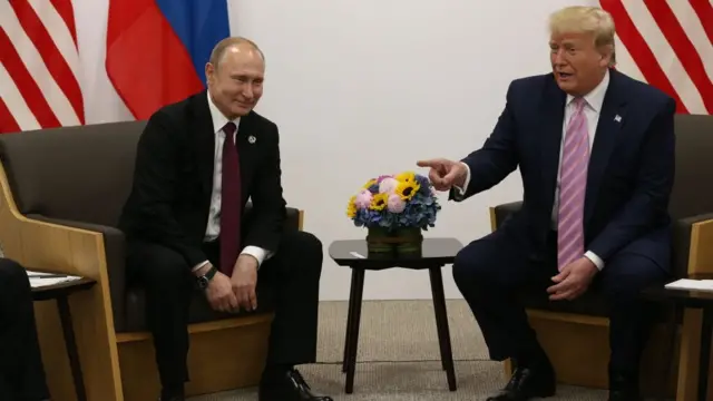 জি-২০ শীর্ষ বৈঠকে গিয়ে মি পুতিন ও মি ট্রাম্প মুখোমুখি কথা বলেছেন।