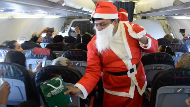 پی آئی اے، کرسمس