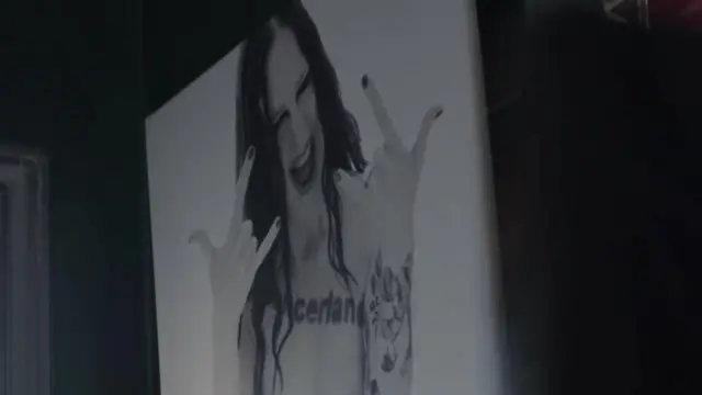 Шэмпэнь Джой