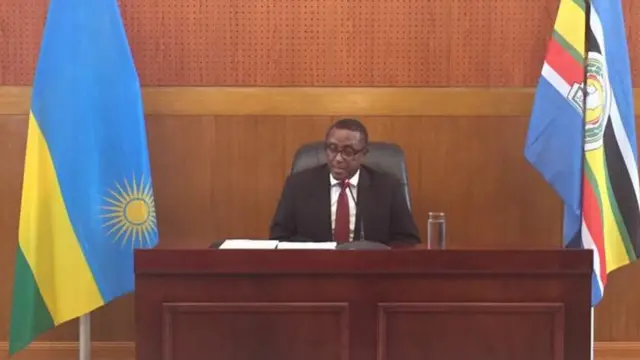 Dr. Biruta avuga ko u RWanda rwiteguye kuganira n'u Burundi mu gihe bwobishaka