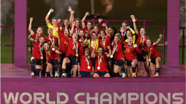 Ivana Andres of Spain lifts the FIFA Women's World Cup Trophy following victory in the FIFA Women's World Cup Australia & New Zealand 2023 Final match between Spain and England at Stadium Australia on August 20, 2023 in Sydney, Australia.