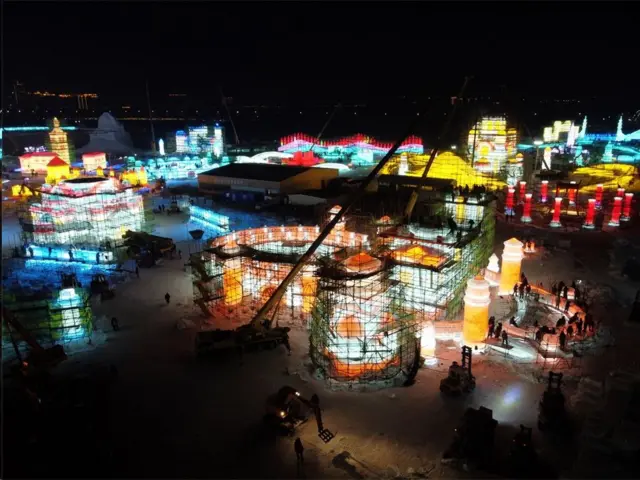 جشنواره یخ هاربین در چین