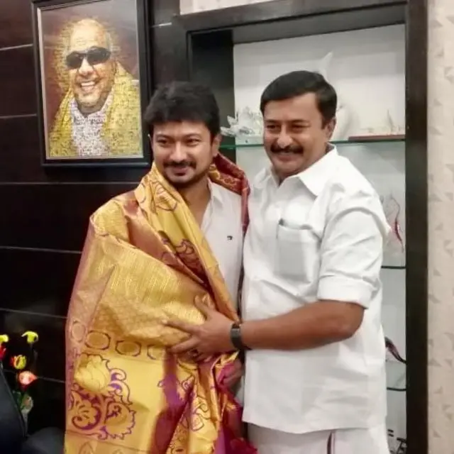 உதயநிதி ஸ்டாலின் உடன் வெள்ளகோவில் மு.பெ.சாமிநாதன்