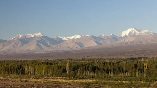 Cavernas de Calingasta, nos Andes
