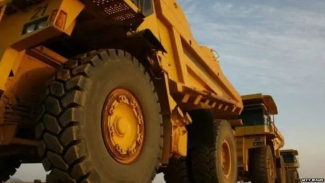 सोनं उत्खनन