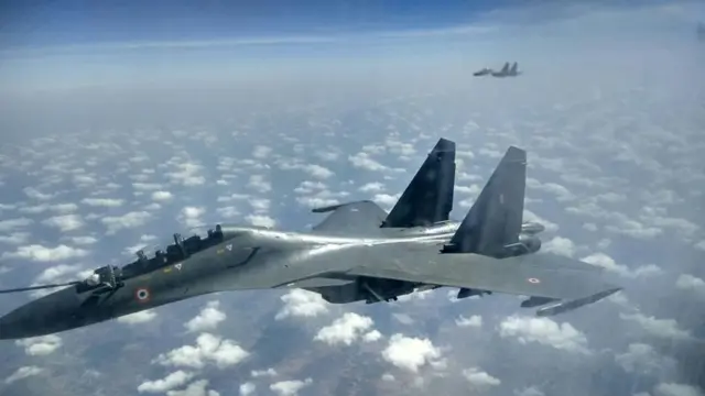 భారత వాయుసేన యుద్ధ విన్యాసాలు