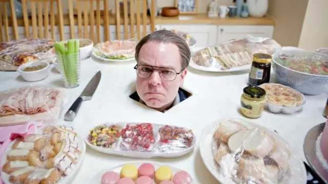 खाने की मेज़