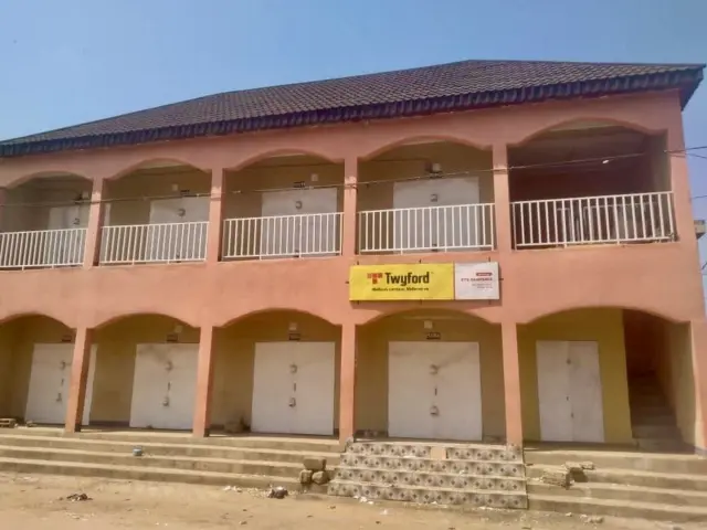 De nombreux commerçants ont préféré fermer leurs commerces à la suite du mot d'ordre ville fantôme de Issa Tchiroma Bakary.