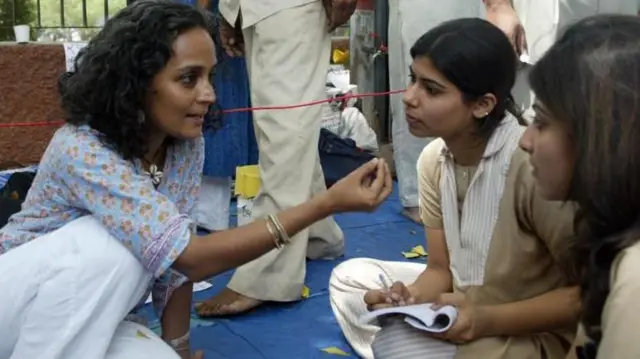  ਅਰੁੰਧਤੀ ਰਾਏ 