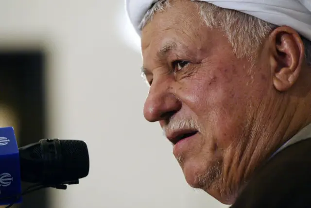 Retrato del fallecido presidente de Irán, Akbar Hashemi Rafsanjani.