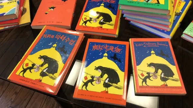 角野 栄子　★魔女の宅急便 その❶〜その❻ 特別編〜その❸  全９冊　全巻セット 角野 栄子 ☆魔女の宅急便 その➀〜その➅ 特別編〜その➂ 全9