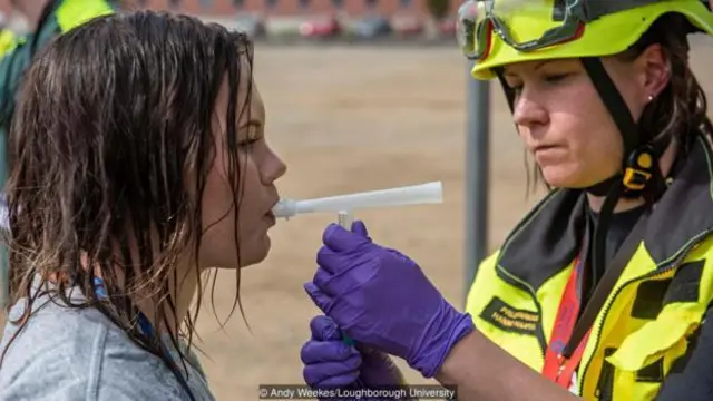 gas sarin, nerve agent, senjata kimia