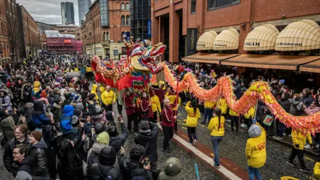 Pipo dey watch di new year celebrations