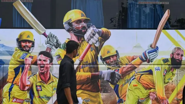 இணையத்தைக் கலக்கும் மீம்ஸ்கள்