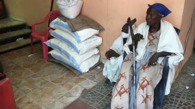 ሓገዝ ዝፅበያ ወላዲት