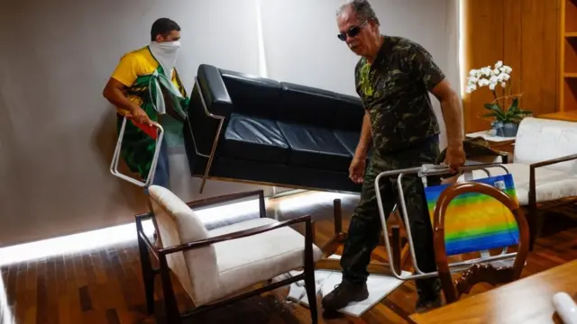 Bolsonaristas no Palácio do Planalto