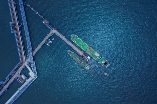 పెట్రోల్, డీజిల్, ముడి చమురు, గ్యాస్, కిరోసిన్, తారు