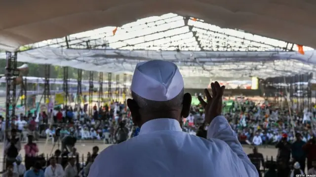 अन्ना हजारे, भूख हड़ताल