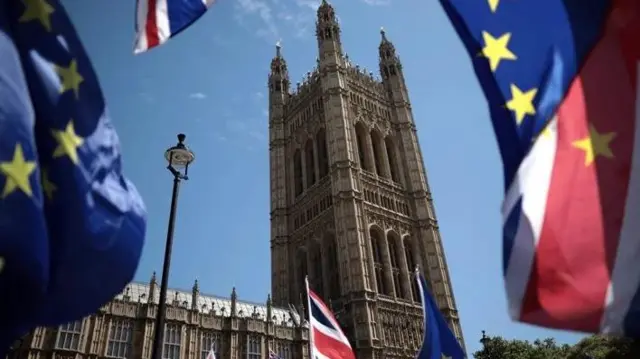 از زمان تهاجم روسیه به اوکراین، بریتانیا در حال همکاری با اتحادیه اروپا در زمینه دفاعی بوده است