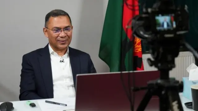 অক্টোবরে বিবিসি বাংলাকে দেয়া সাক্ষাৎকারে তারেক রহমান দ্রুতই দেশে ফেরার কথা বলেছিলেন