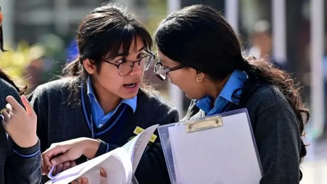 इस साल सीबीएसई बोर्ड परीक्षाएं 17 फ़रवरी से शुरू हुईं थीं