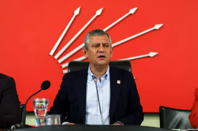 Özgür Özel