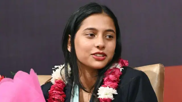 दिव्या देशमुख