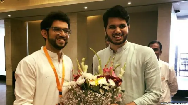 आदित्य ठाकरे आणि वरुण सरदेसाई