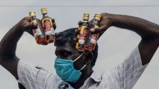 कोरोना, दारु