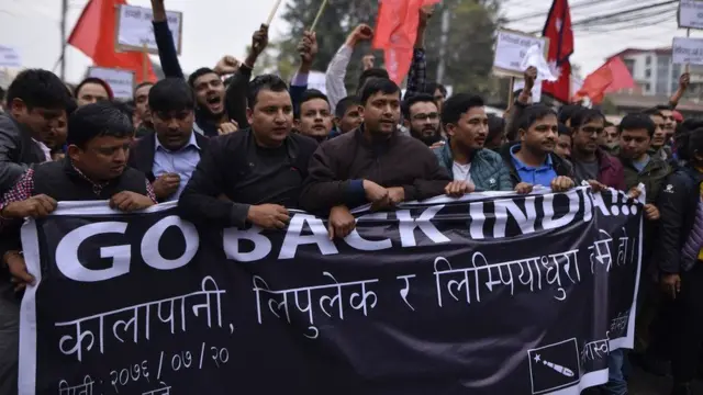 కాట్మాండూలోని భారత దౌత్యకార్యాలయం బయట, మరికొన్నిప్రాంతాల్లో నిరసనలు జరిగాయని నేపాల్ పోలీసులు తెలిపారు