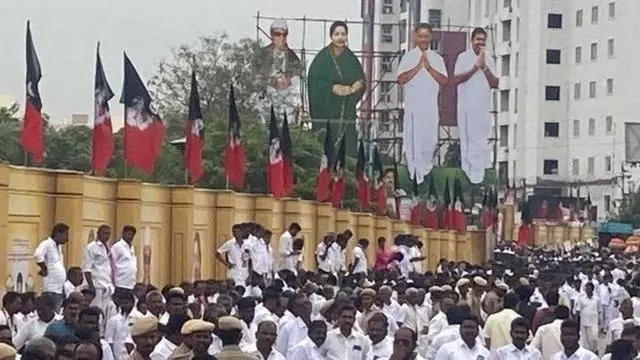 அதிமுக, எடப்பாடி பழனிசாமி, ஜெயலலிதா