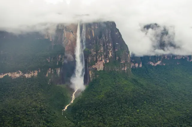 Finca'aa isa dheeraa addunyaa kanaa 