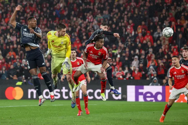 benfika - real madrid, benfica, gol golmana benfike protiv real madrida, golman benfike dao gol real madridu