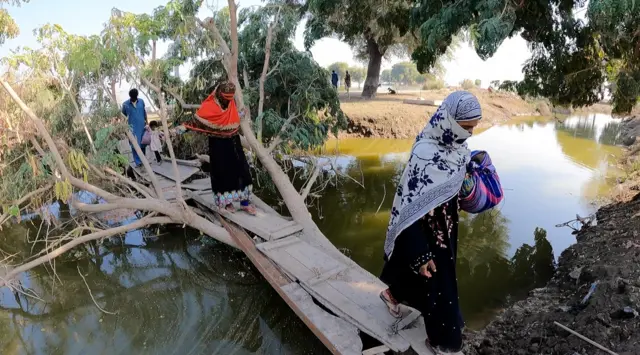 سیلاب متاثرین واپسی