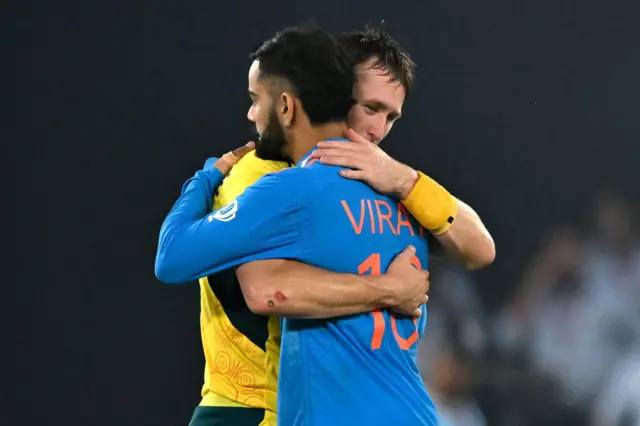 लबुशेेन आणि कोहली