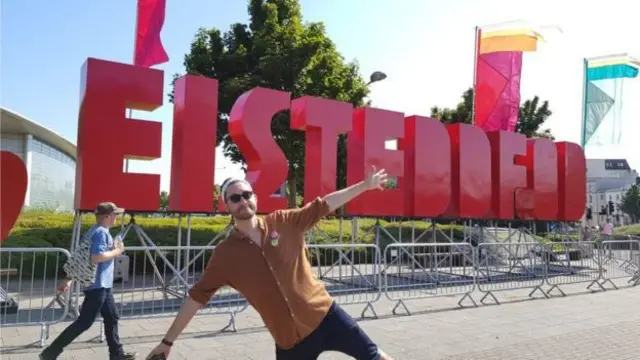 皮斯科尔斯基是第一个以威尔士语通过入籍考试的人（Credit: Rodolfo Piskorski）