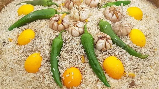 Garmdori va zarchavali palov