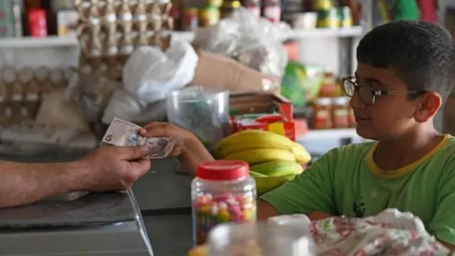 تضاعفت أسعار المواد الغذائية مقارنة بالعام الماضي