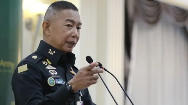 พล.อ. อภิรัชต์ คงสมพงษ์