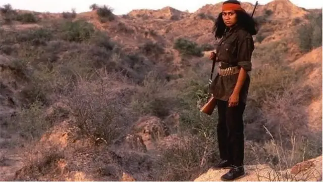 बँडिट क्वीनमधील दृश्य