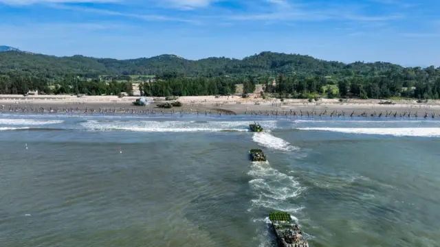 解放军登陆演习