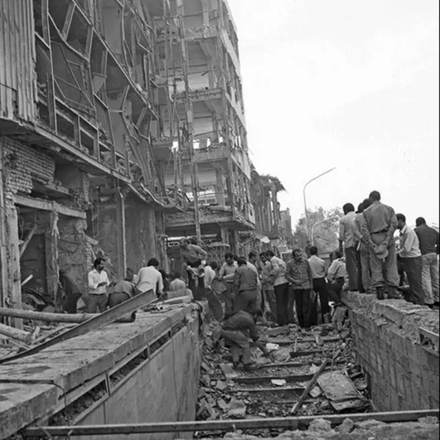 در این فیلم انفجار نهم مهر ۱۳۶۱ میدان توپخانه نقطه عطف تاسیس وزارت اطلاعات معرفی می‌شود