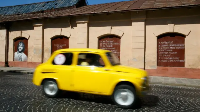 Фестиваль ретро автомобілів у Львові