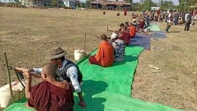 ပြည်သူ့စစ်