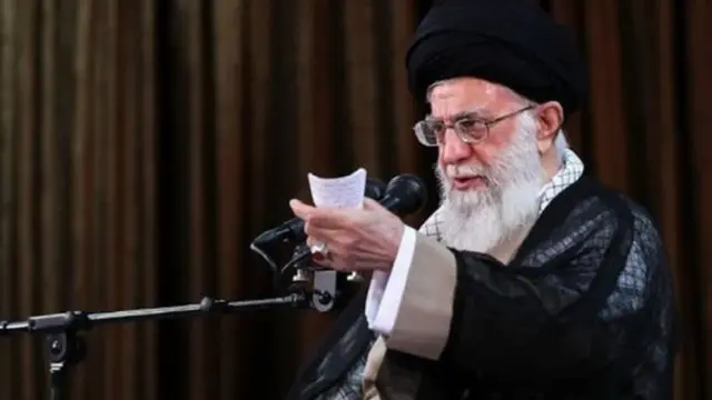 آیت الله خامنه ای